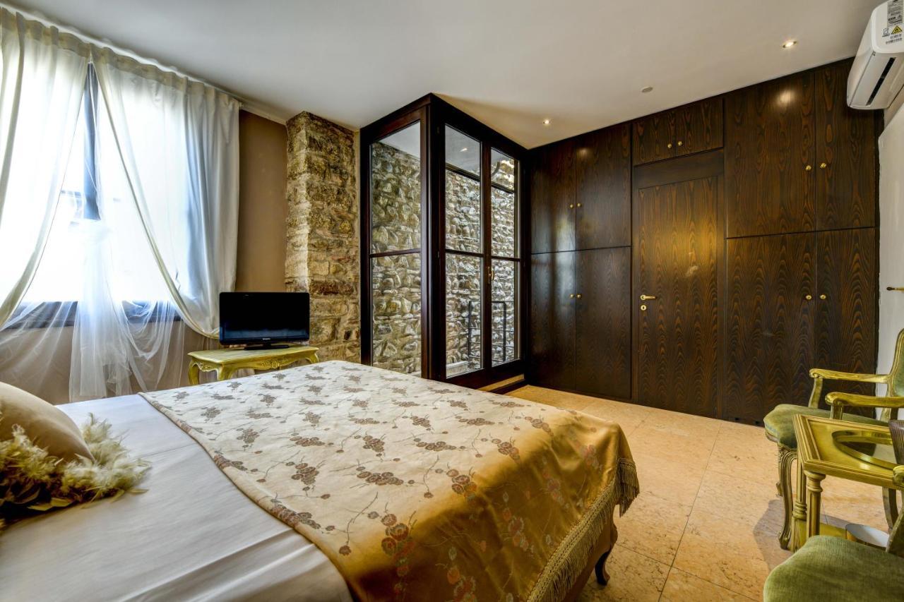 Prestige Suite Sirmione Buitenkant foto