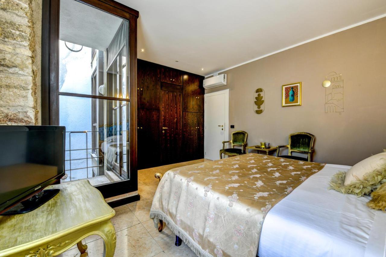 Prestige Suite Sirmione Buitenkant foto