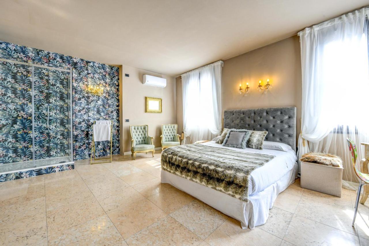 Prestige Suite Sirmione Buitenkant foto