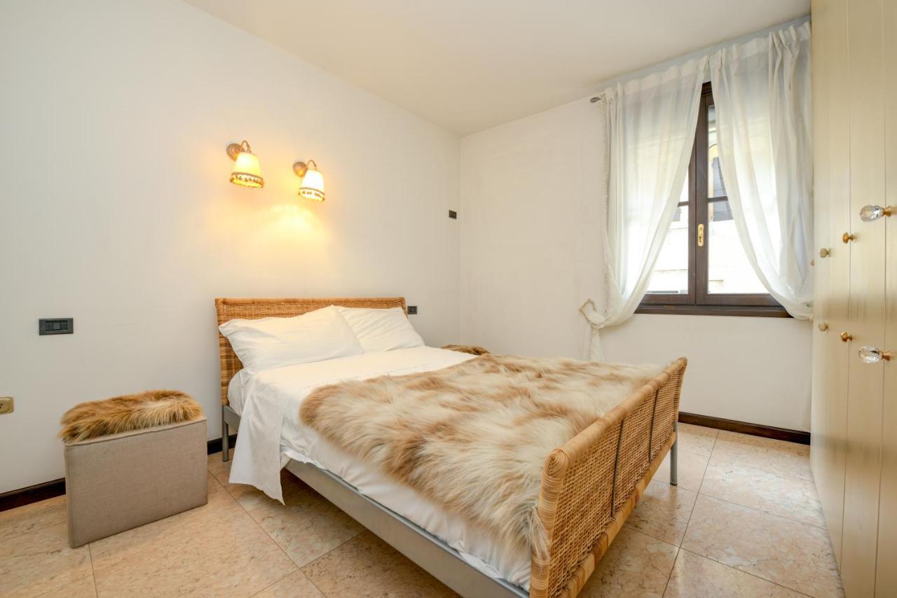 Prestige Suite Sirmione Buitenkant foto