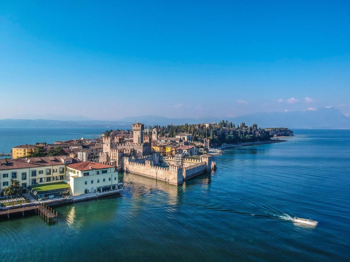 Prestige Suite Sirmione Buitenkant foto