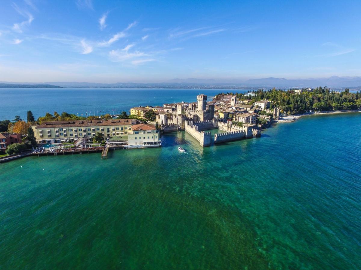 Prestige Suite Sirmione Buitenkant foto